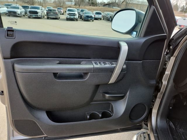 Used 2013 Chevrolet Silverado 1500 LT w/ Interior Plus Package image 19