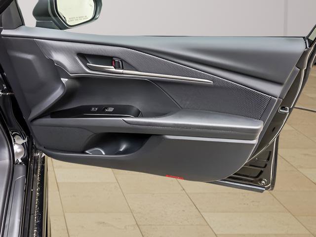 Used 2026 Toyota Camry SE image 24