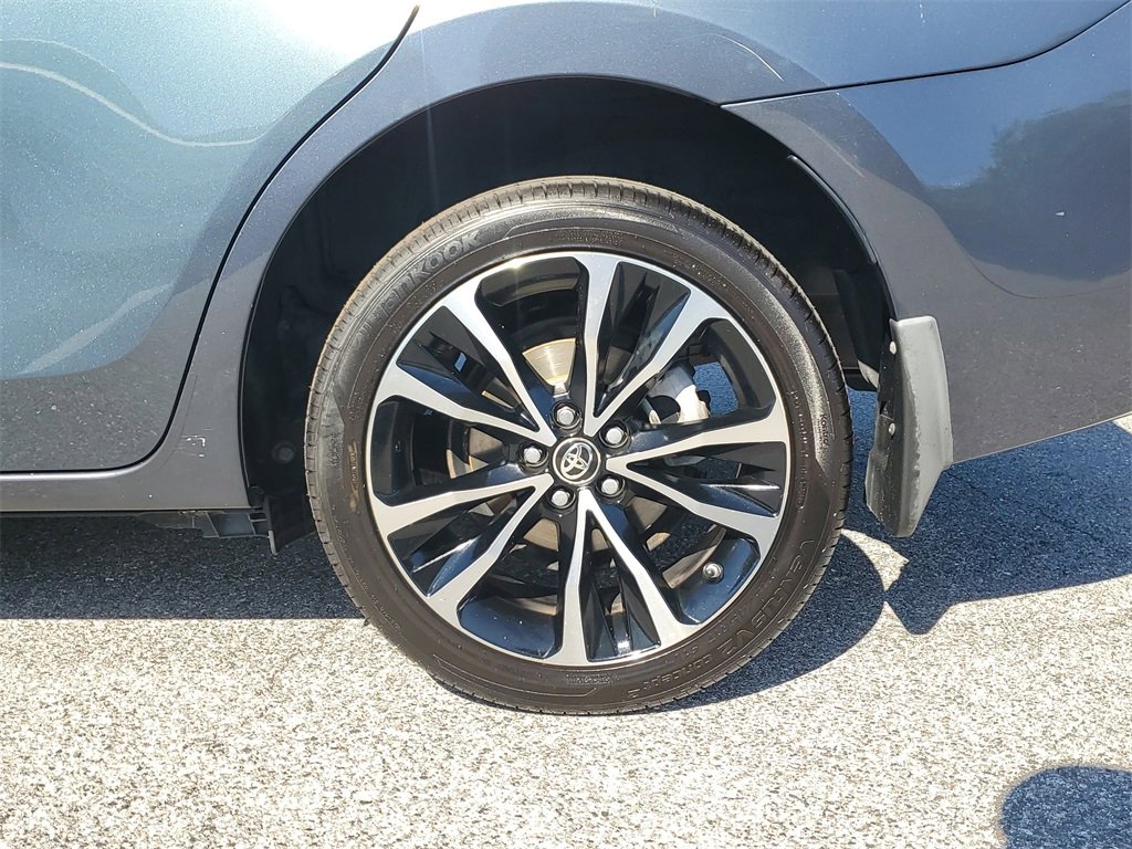 Used 2019 Toyota Corolla SE image 9