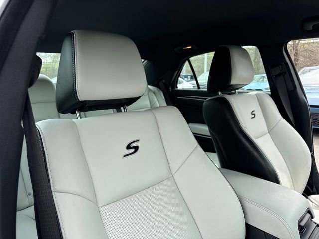 Used 2021 Chrysler 300 S w/ S Model Appearance Package image 26