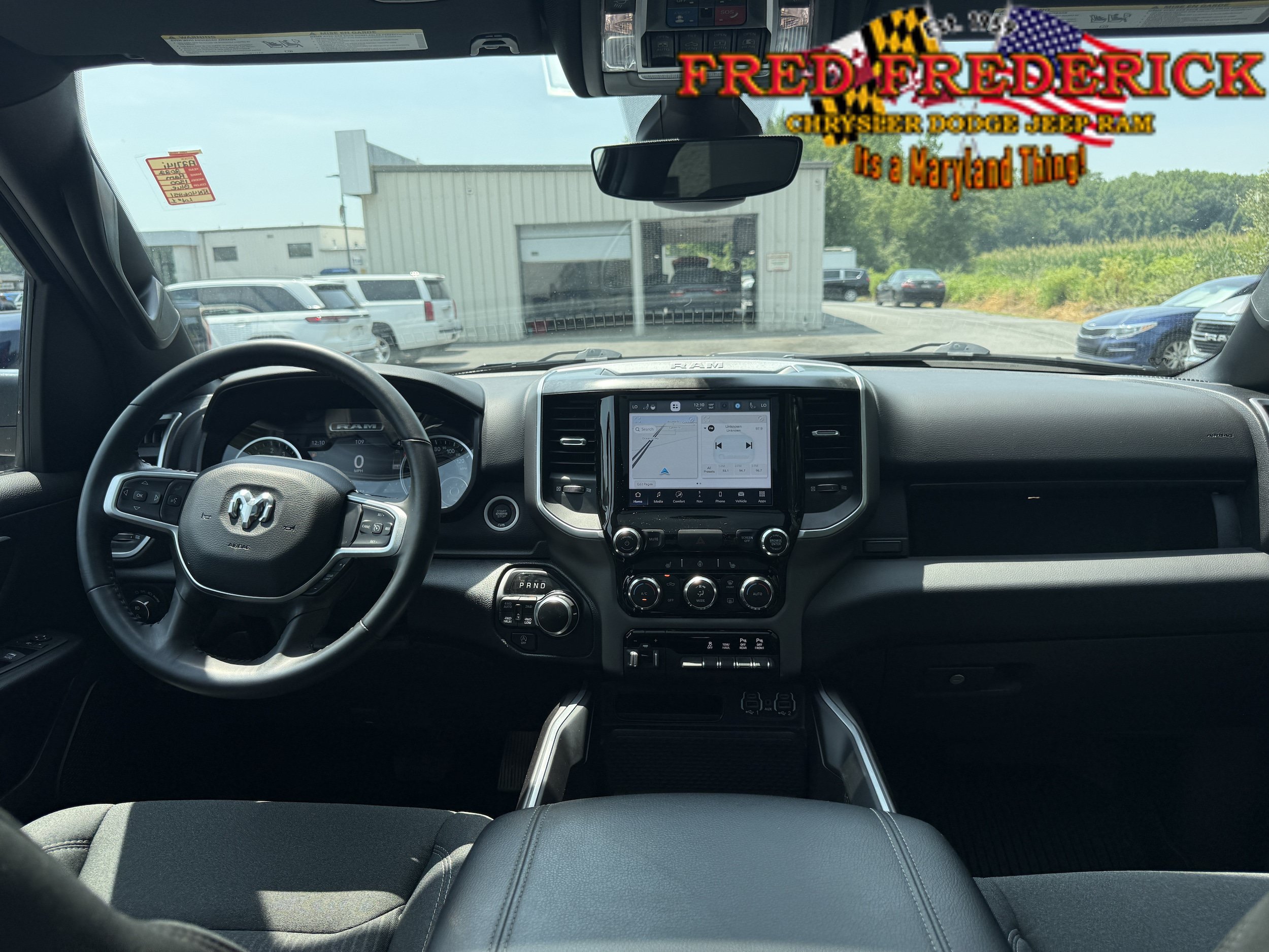 Used 2022 RAM 1500 Big Horn AWD/4WD image 16