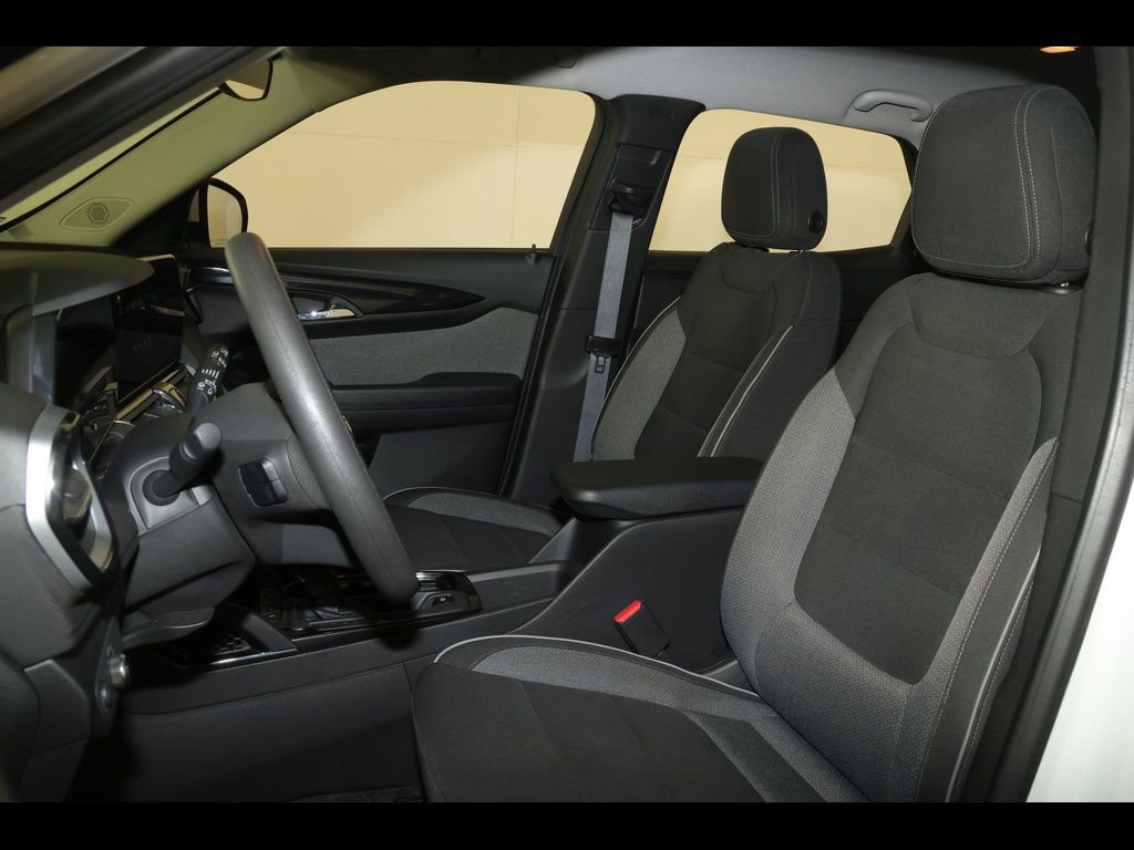 Used 2024 Chevrolet TrailBlazer LT image 14