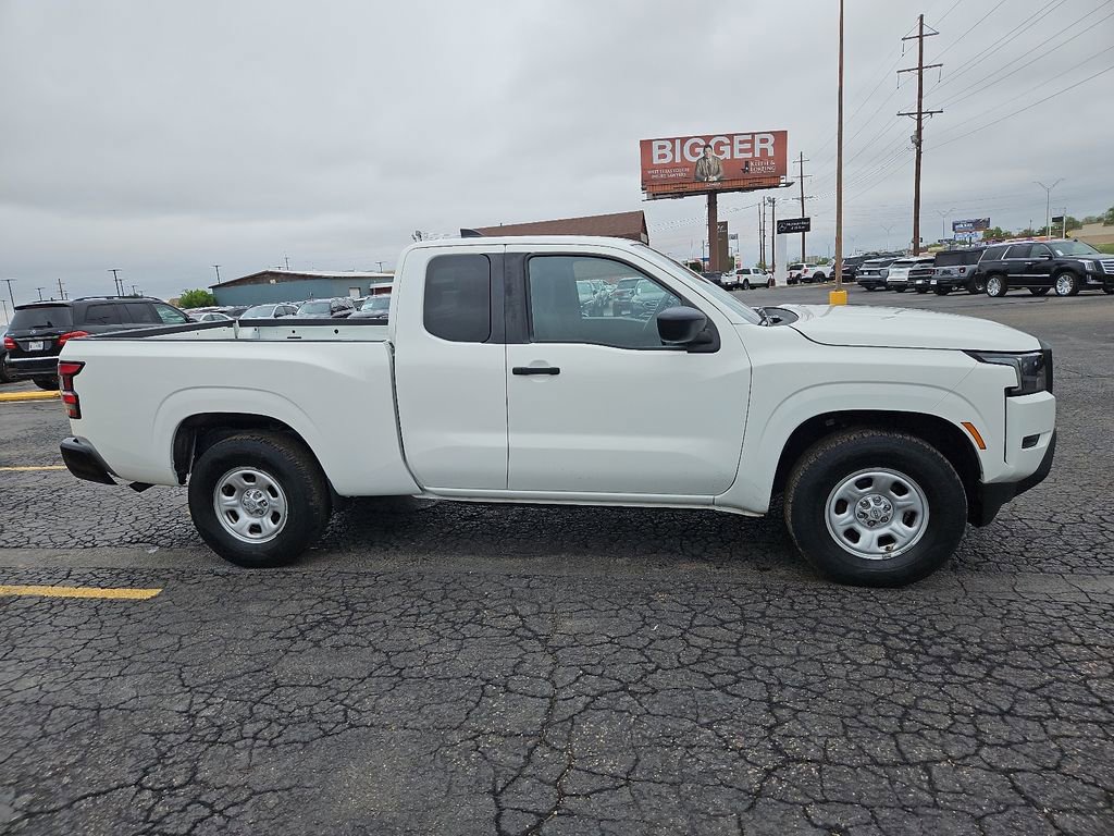 Used 2022 Nissan Frontier S RWD image 9