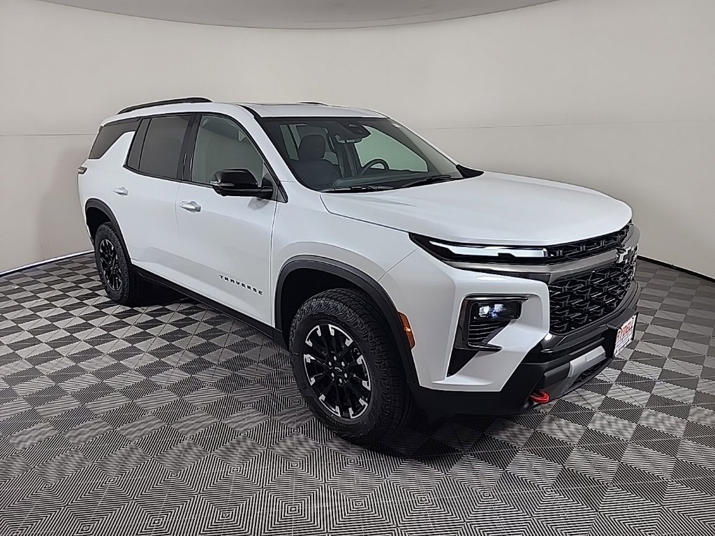 New 2026 Chevrolet Traverse Z71 w/ Driver Confidence Package image 1