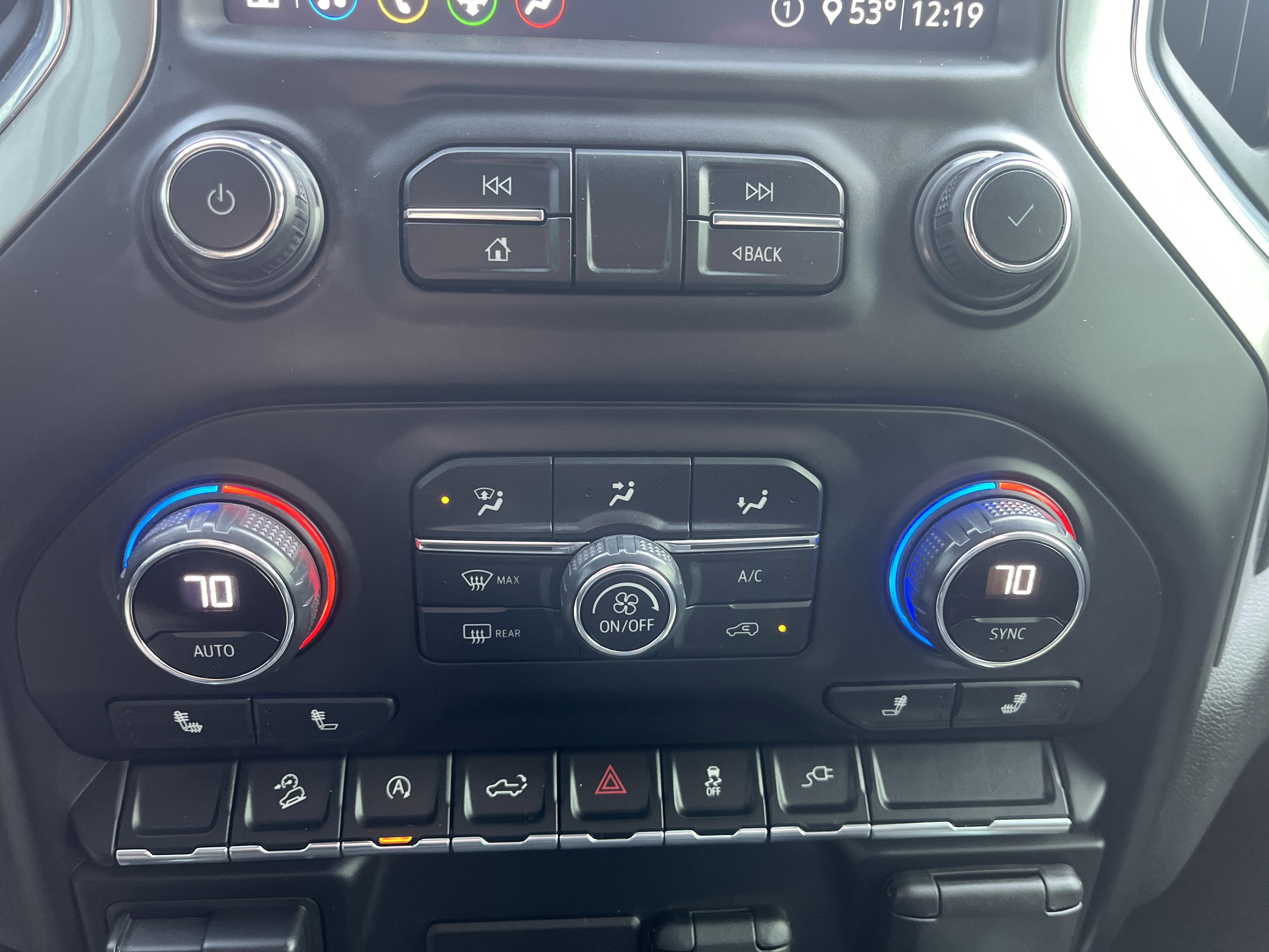 Used 2020 Chevrolet Silverado 1500 LT Trail Boss image 28