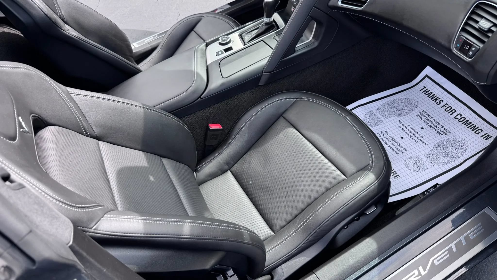 Used 2017 Chevrolet Corvette Stingray Coupe RWD image 39
