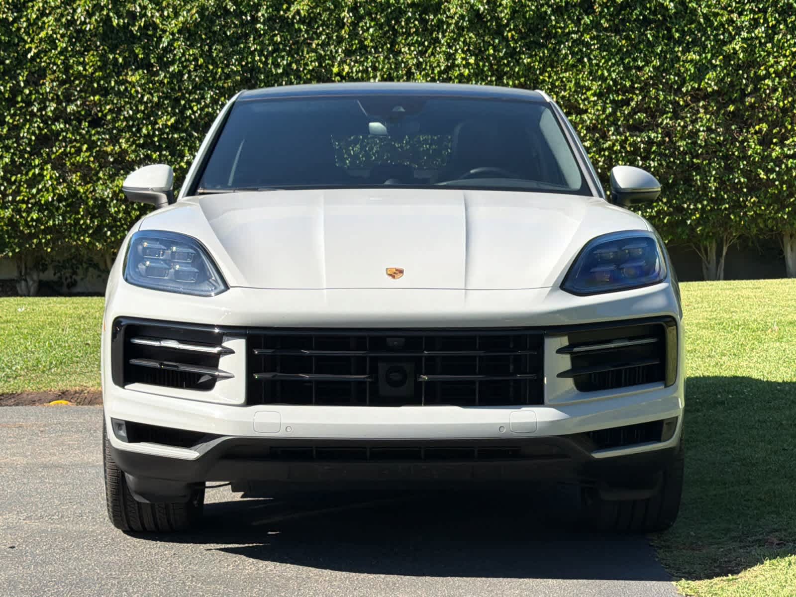 Used 2024 Porsche Cayenne S AWD/4WD image 11