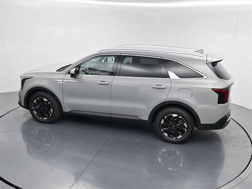 New 2025 Kia Sorento S image 45