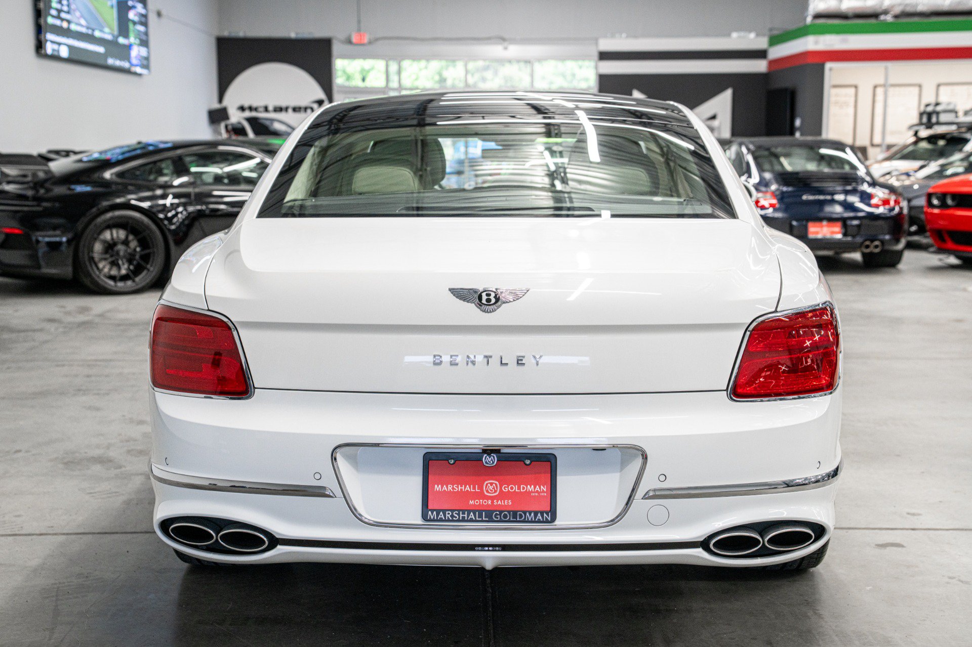 Used 2024 Bentley Flying Spur V8 AWD/4WD image 7