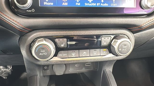 Used 2025 Nissan Versa SR image 24