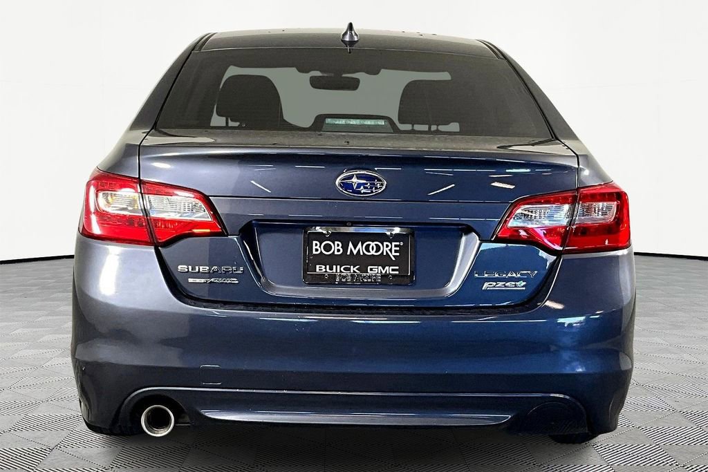 Used 2017 Subaru Legacy 2.5i Premium image 5