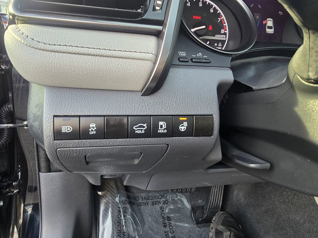 Certified 2024 Toyota Camry SE w/ Cold Weather Package AWD/4WD image 16