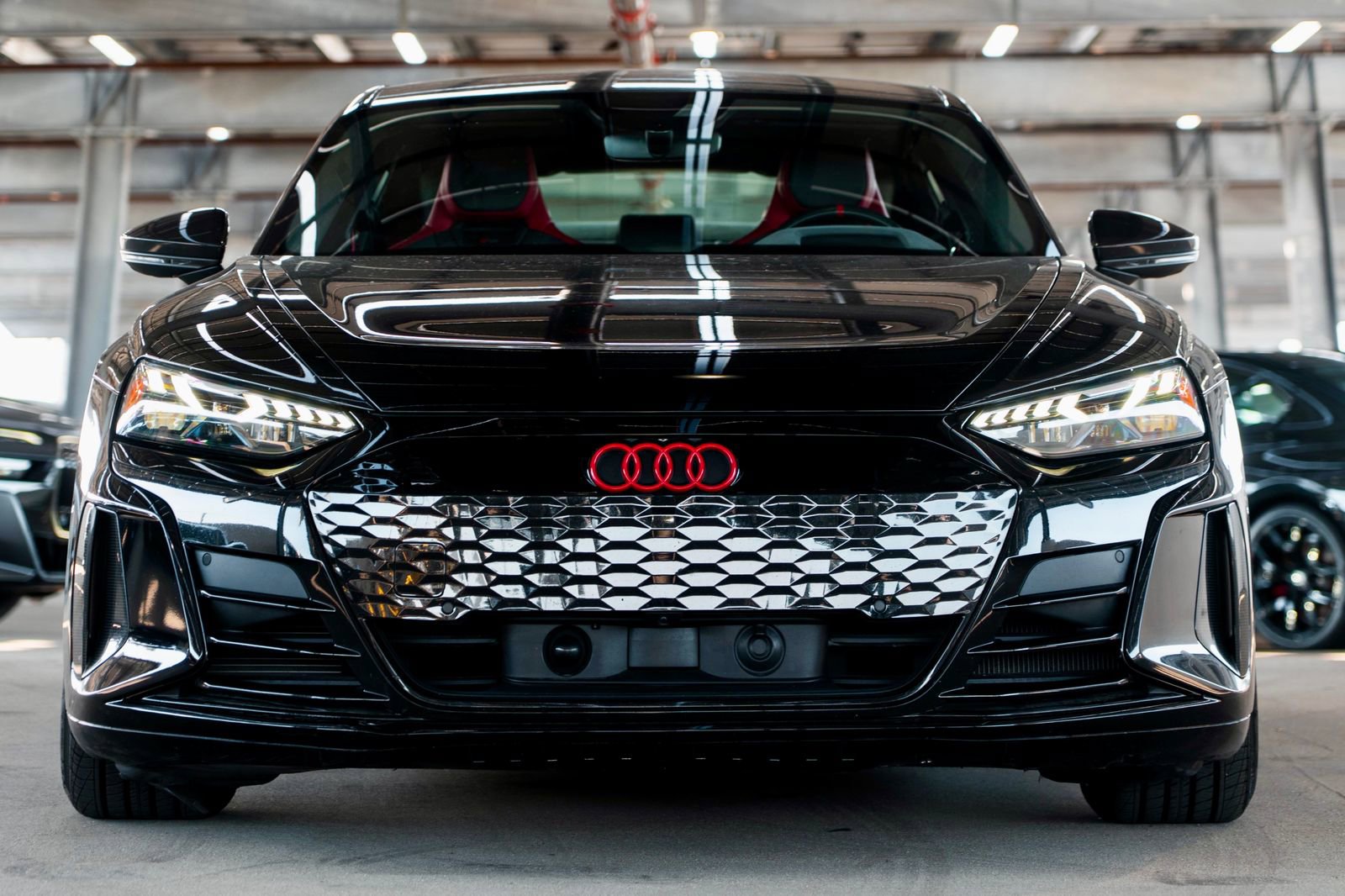 Used 2023 Audi RS e-tron GT AWD/4WD image 2