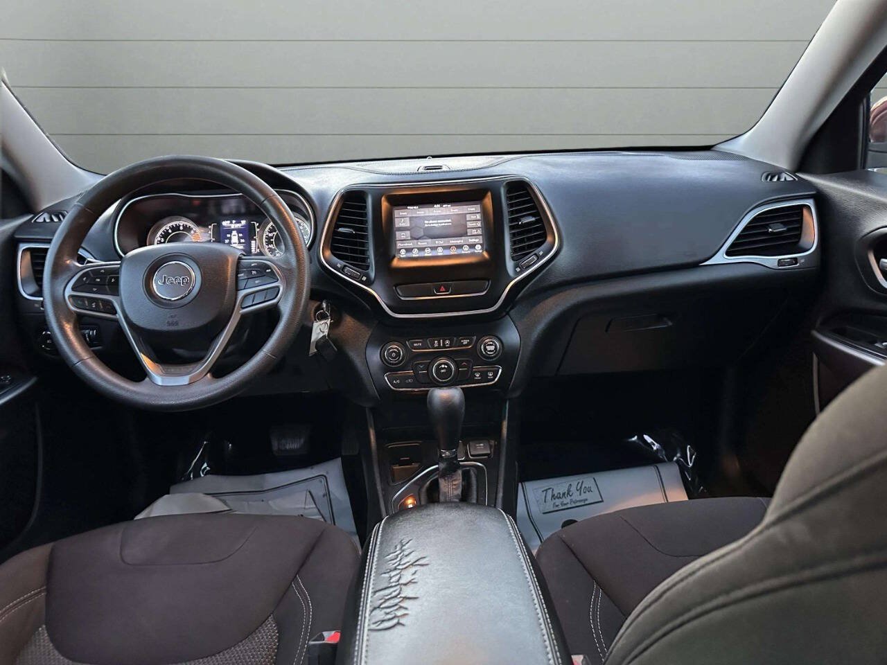 Used 2019 Jeep Cherokee Latitude w/ Popular Appearance Group FWD image 37
