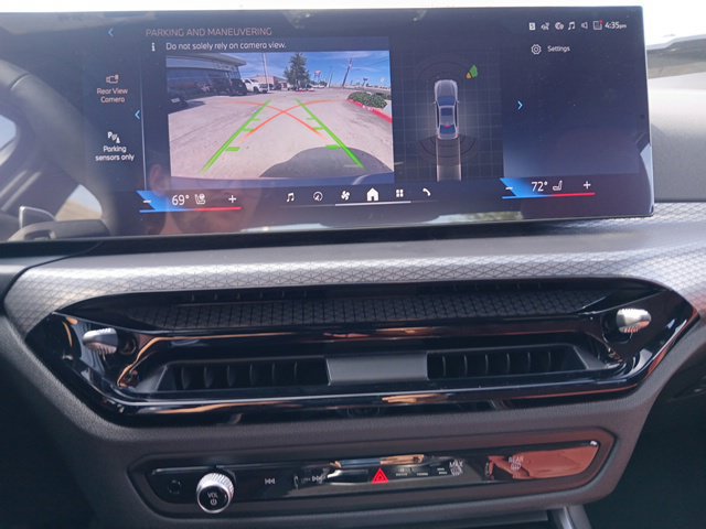 New 2026 BMW 330i Sedan w/ Convenience Package RWD image 22