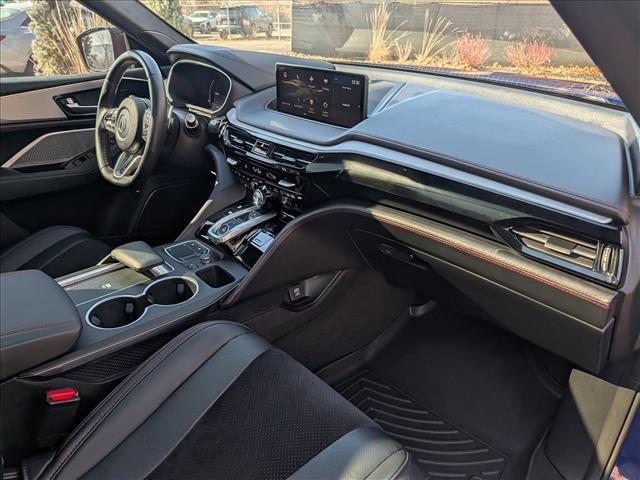 Used 2023 Acura MDX A-Spec image 15