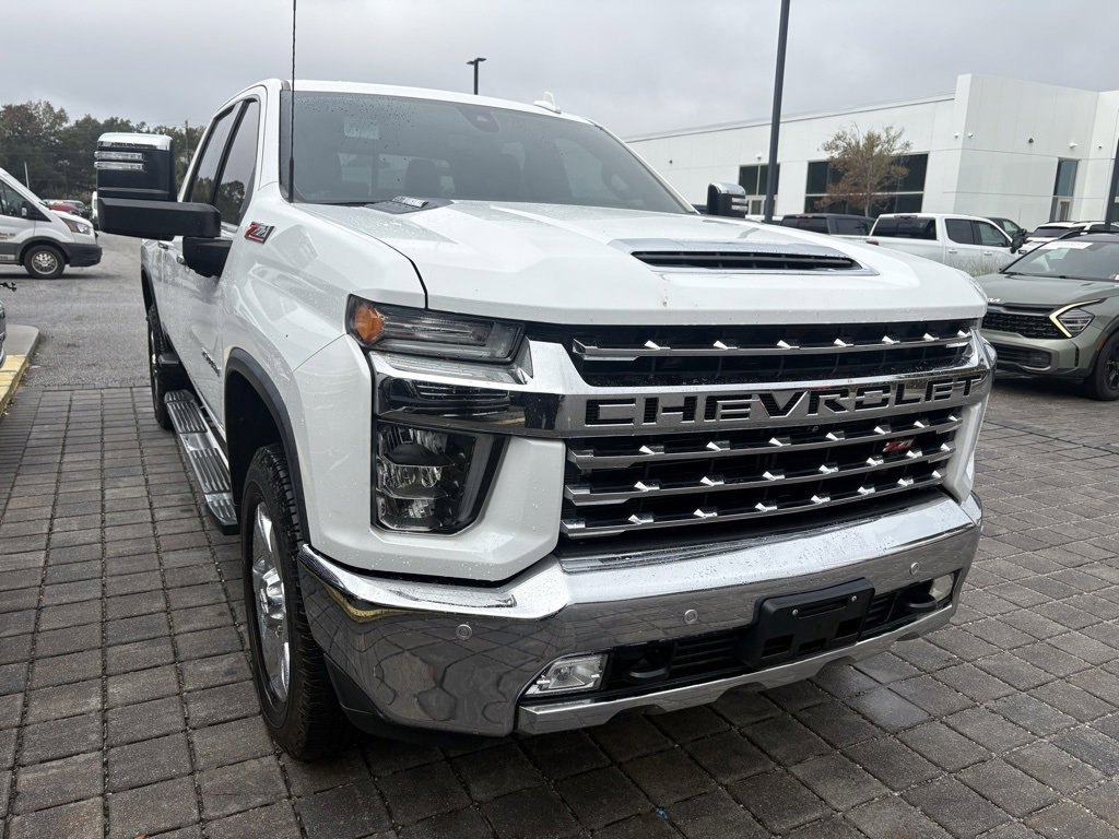 Used 2020 Chevrolet Silverado 2500 LTZ w/ LTZ Premium Package image 4