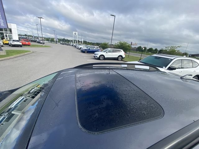 Used 2021 Subaru Crosstrek 2.5i Limited w/ Moonroof Package 2 AWD/4WD image 3