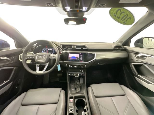 Used 2022 Audi Q3 2.0T Premium AWD/4WD image 3