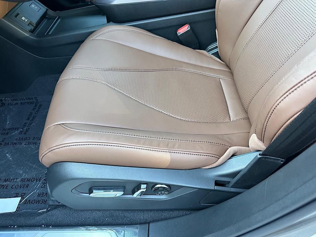 New 2025 Acura RDX w/ Technology Package image 8