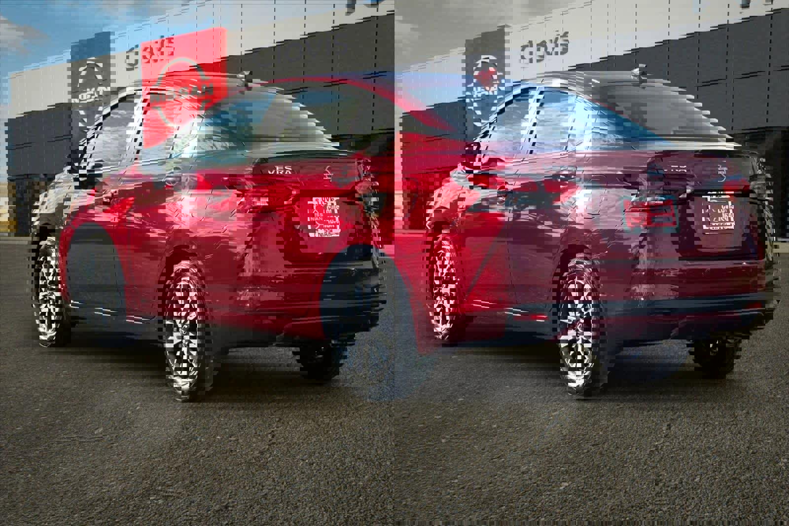 New 2025 Nissan Versa SV image 5