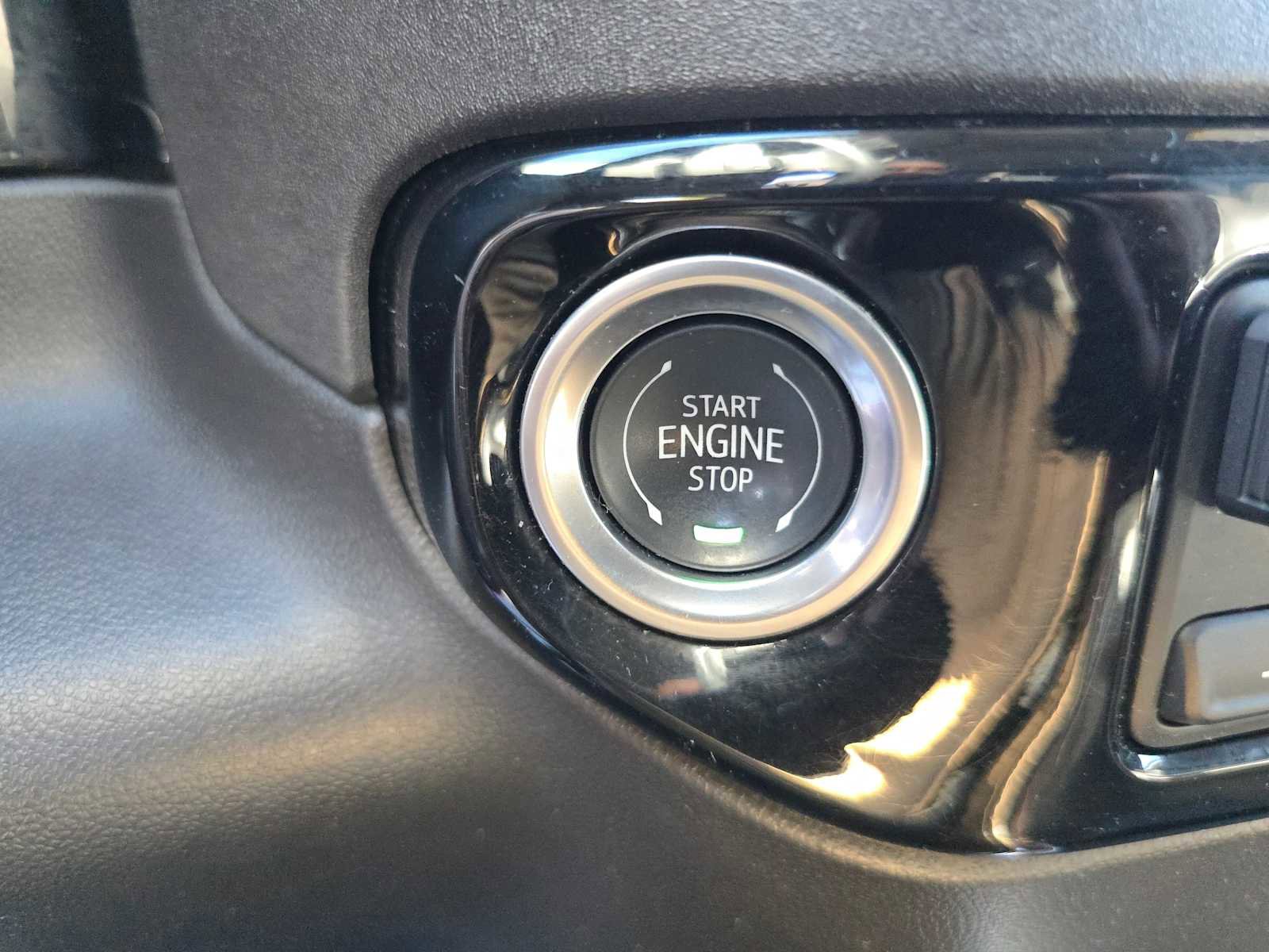 Used 2024 Chevrolet Silverado 1500 LT Trail Boss w/ Convenience Package II image 31