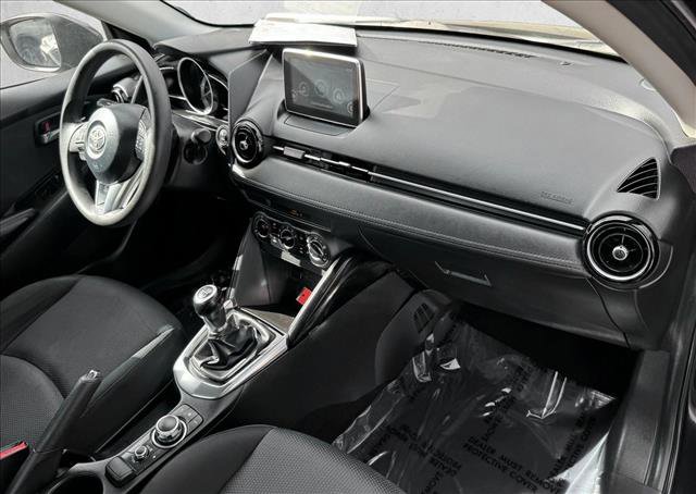 Used 2017 Toyota Yaris iA image 21