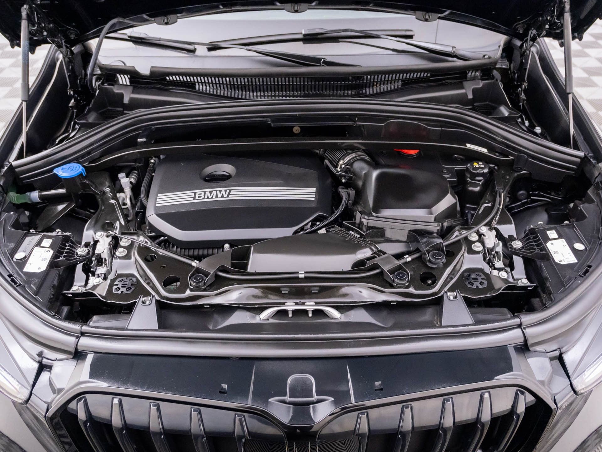 Certified 2025 BMW X1 xDrive28i w/ Technology Package image 30