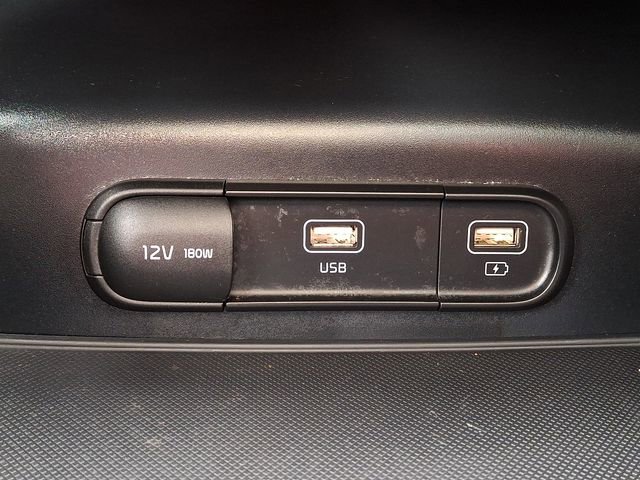 Used 2023 Kia K5 GT-Line image 24