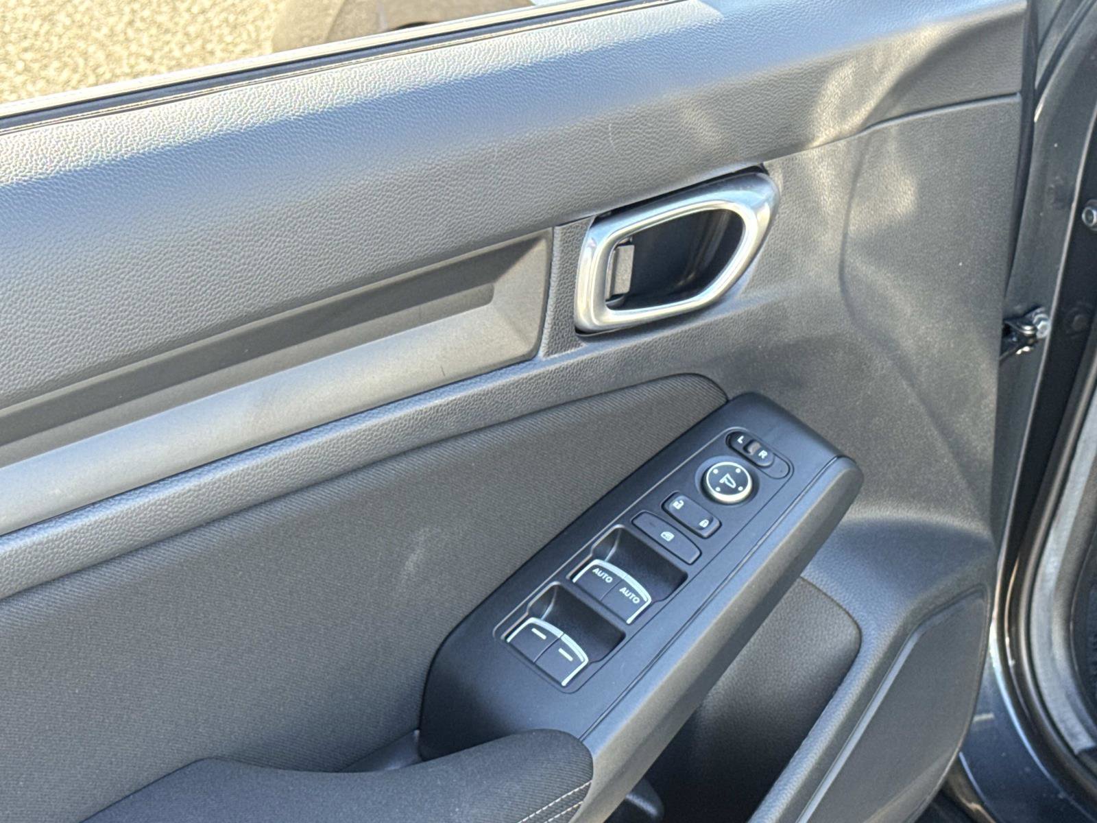 Used 2025 Honda Civic Sport image 18