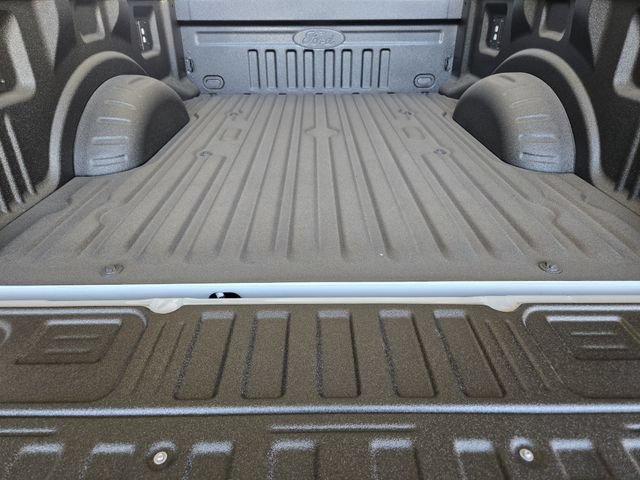 New 2026 Ford F250 XLT w/ XLT Premium Package AWD/4WD image 23