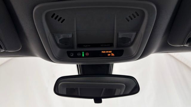 Used 2022 Chevrolet Malibu LT image 35