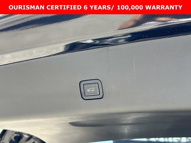 Certified 2023 Chevrolet Traverse LT w/ Rear Camera Mirror Package AWD/4WD image 17