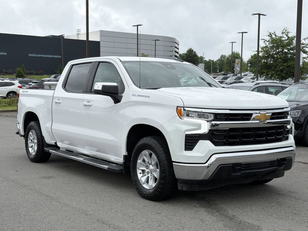 Used 2023 Chevrolet Silverado 1500 LT w/ Protection Package AWD/4WD image 7