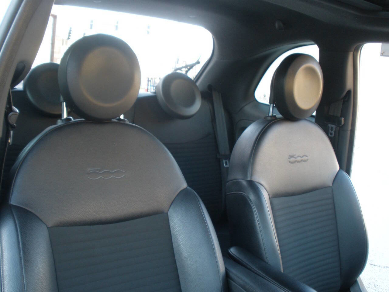 Used 2015 FIAT 500 Sport w/ Comfort/Convenience Group image 30