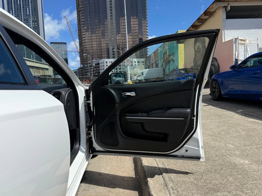 Used 2022 Dodge Charger SXT w/ Leather Interior Group RWD image 14