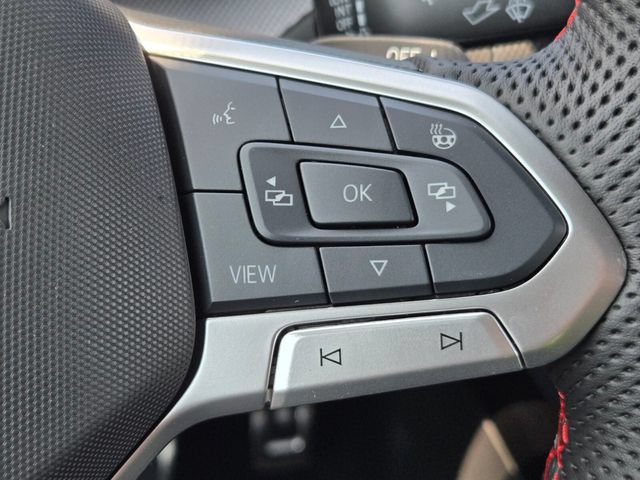New 2026 Volkswagen GTI SE FWD image 23