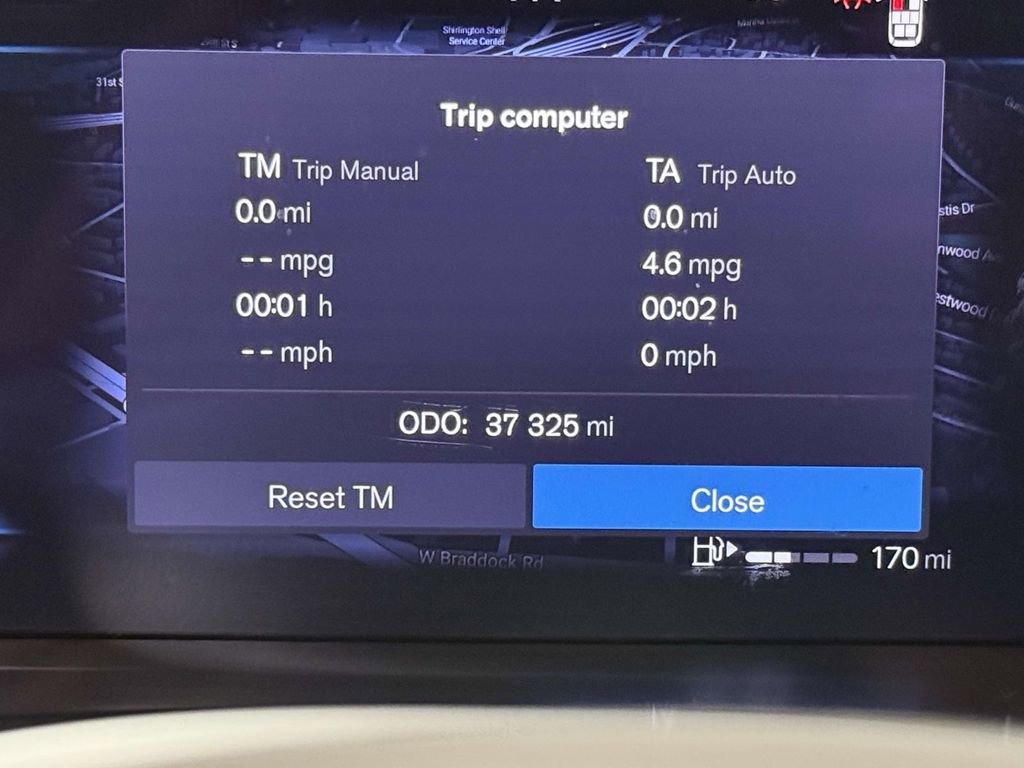 Used 2024 Volvo XC90 B6 Plus image 5