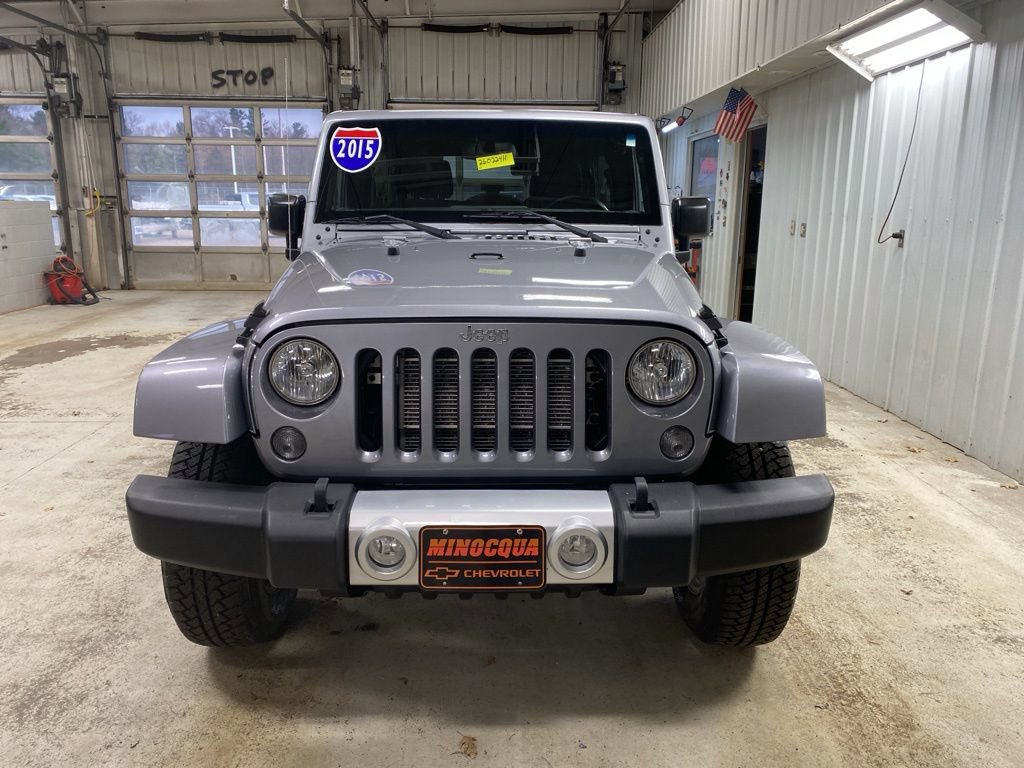 Used 2015 Jeep Wrangler Unlimited Sahara w/ Max Tow Package image 4