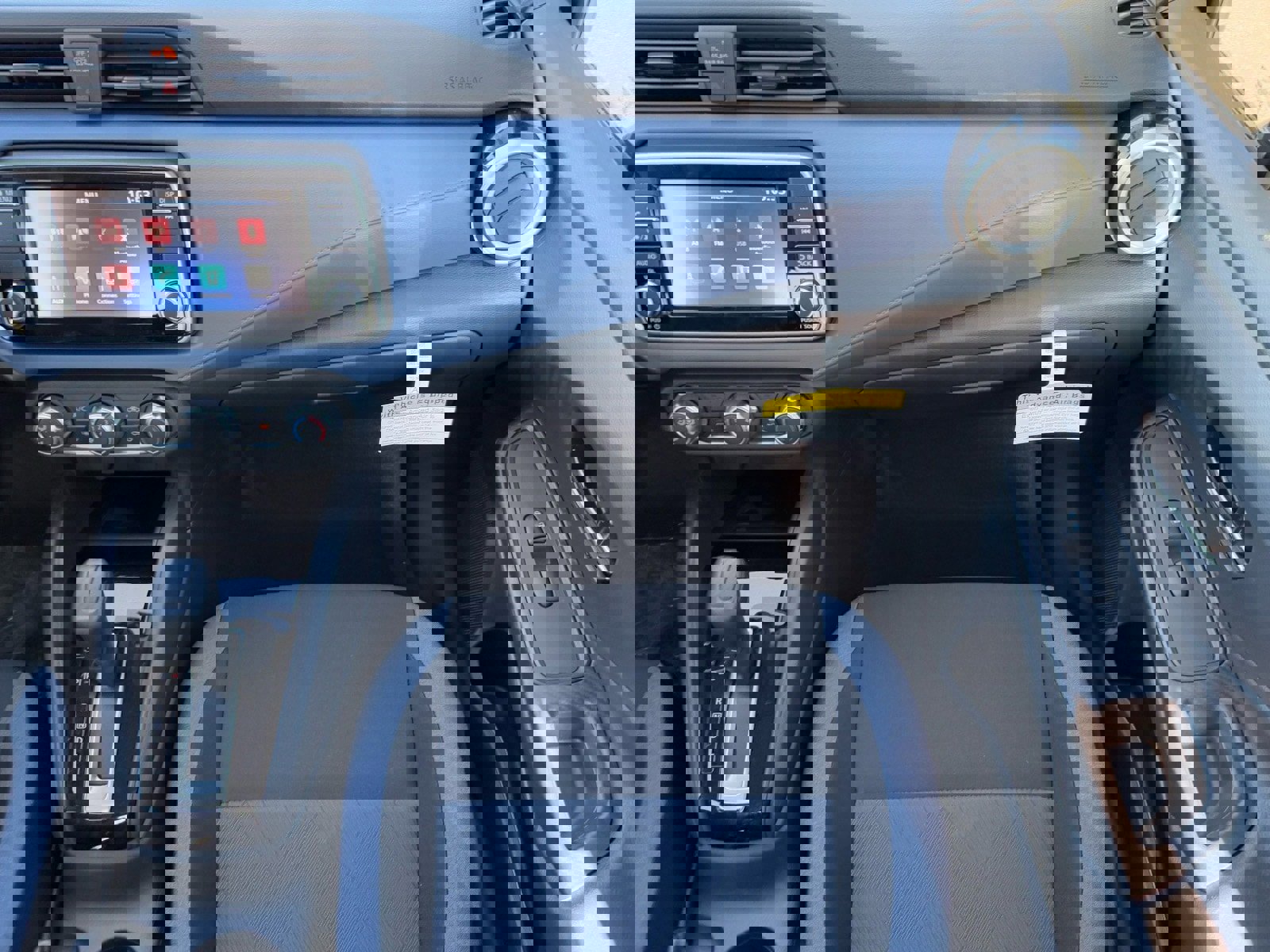 New 2025 Nissan Versa SV image 16