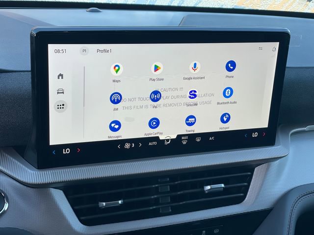 New 2026 Ford Explorer Active RWD image 11