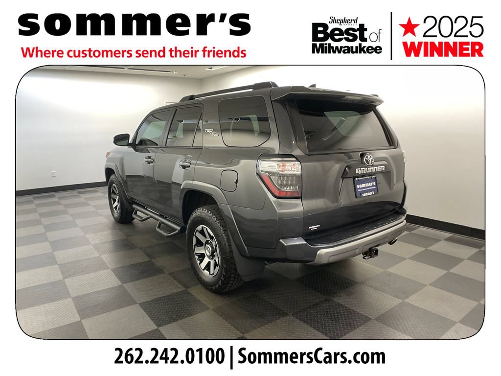 Used 2020 Toyota 4Runner TRD Off-Road Premium w/ Moonroof Package AWD/4WD image 3