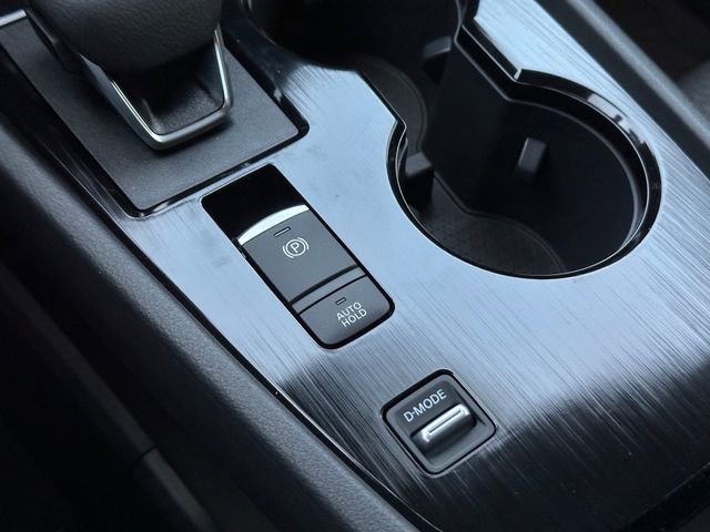 Used 2026 Nissan Rogue SV image 23