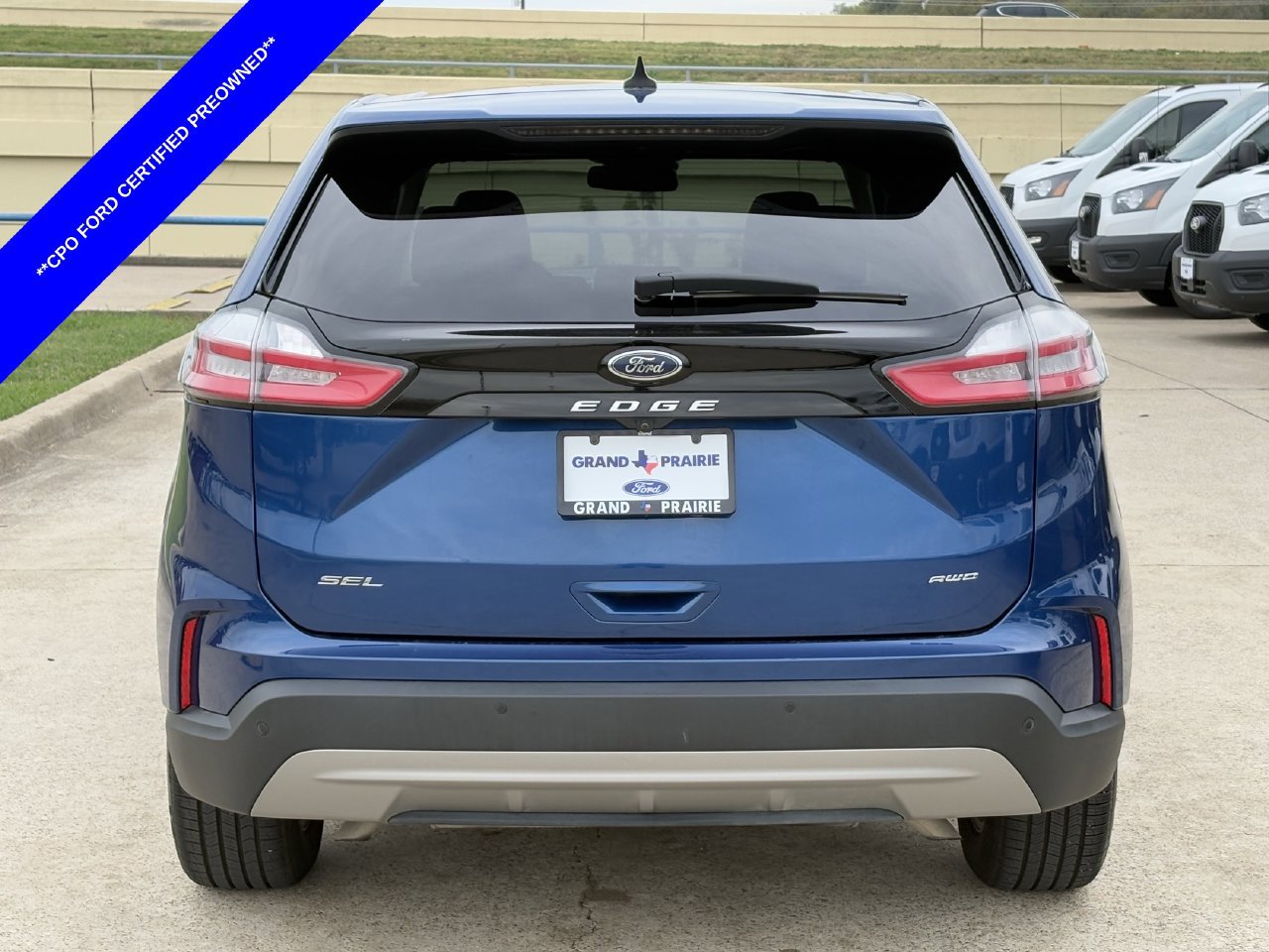 Used 2023 Ford Edge SEL AWD/4WD image 7
