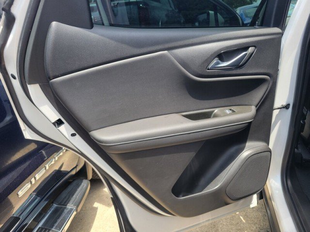 Used 2024 Chevrolet Blazer LT FWD image 28