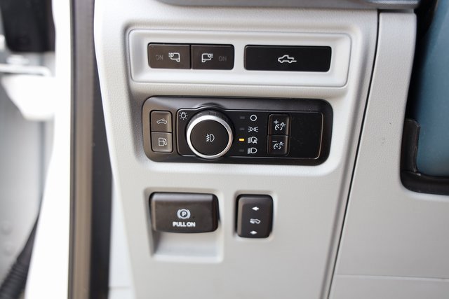 Used 2023 Ford F150 Limited image 18