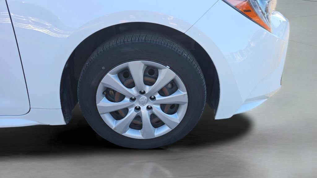 Used 2023 Toyota Corolla LE image 35