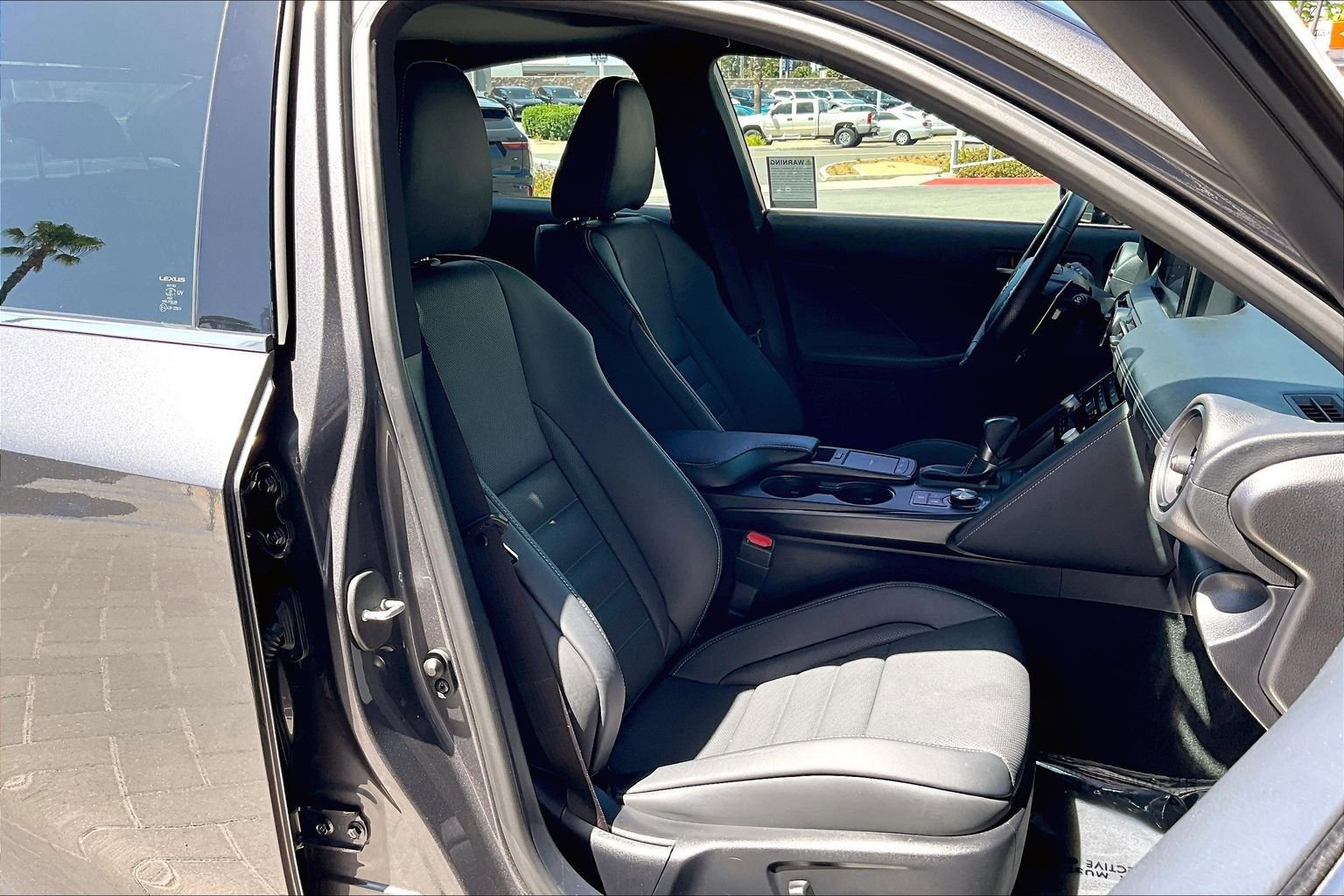 Used 2023 Lexus IS 350 F Sport RWD image 7