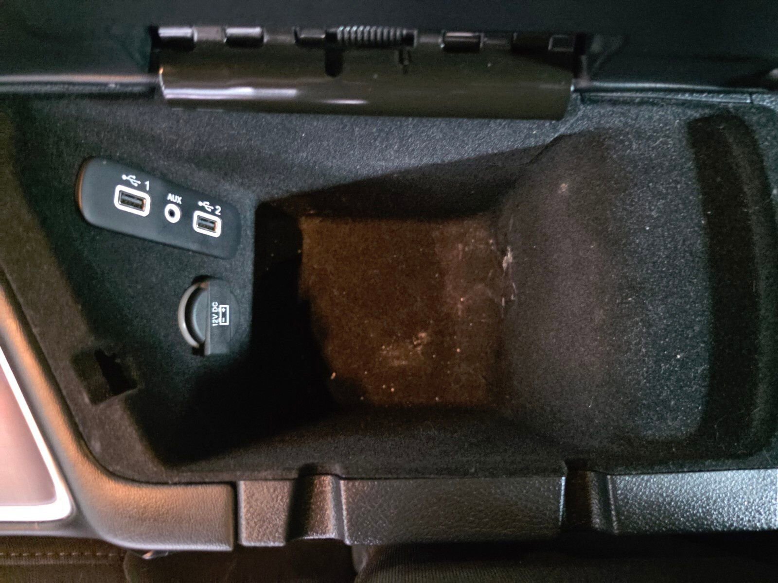 Used 2022 Dodge Challenger R/T w/ Driver Convenience Group image 32