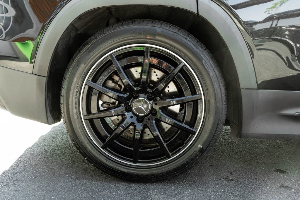 Used 2022 Mercedes-Benz GLB 35 AMG 4MATIC image 31